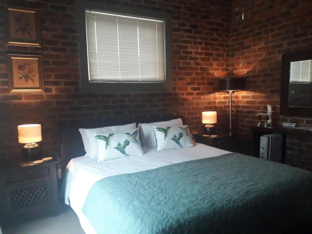 712@Rest Hotel Dullstroom Luaran gambar